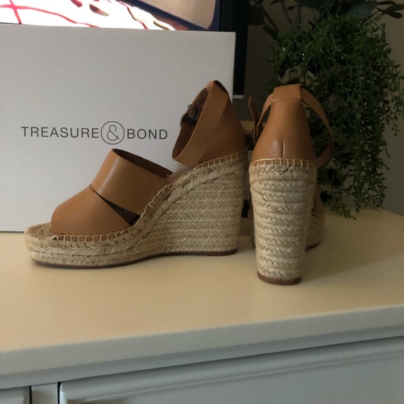 Treasure & Bond Shoes - Treasure and Bond wedge sandal